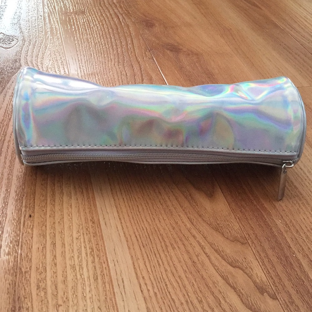 Holographic pencil case